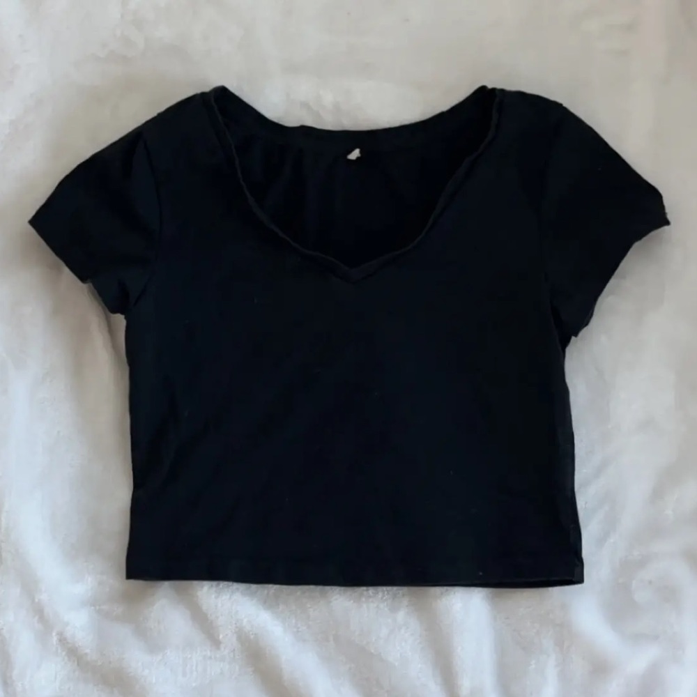 Basic black top, good quality.